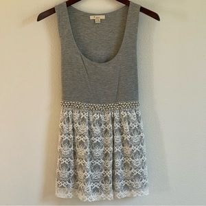 Forever 21 Sleeveless Peplum Lace Top With Pearls & Crystal Waistband Gray Large